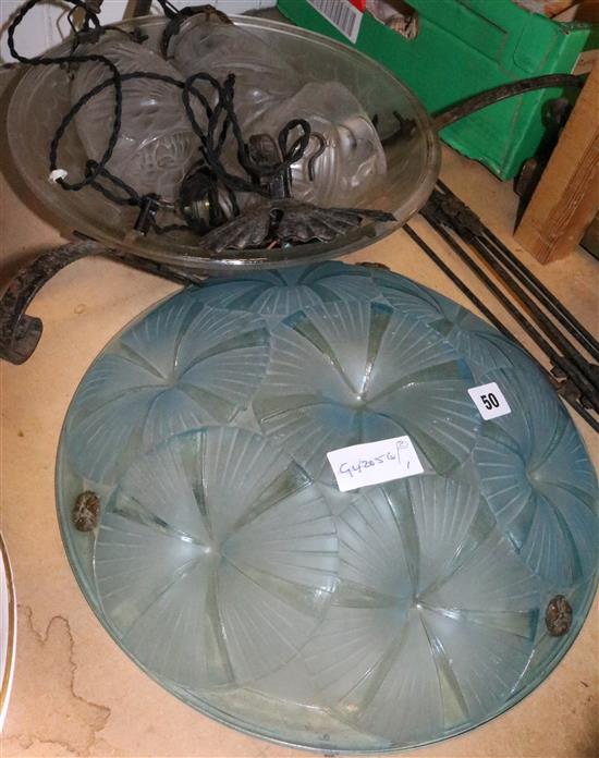 2 French frosted glass plathoniers